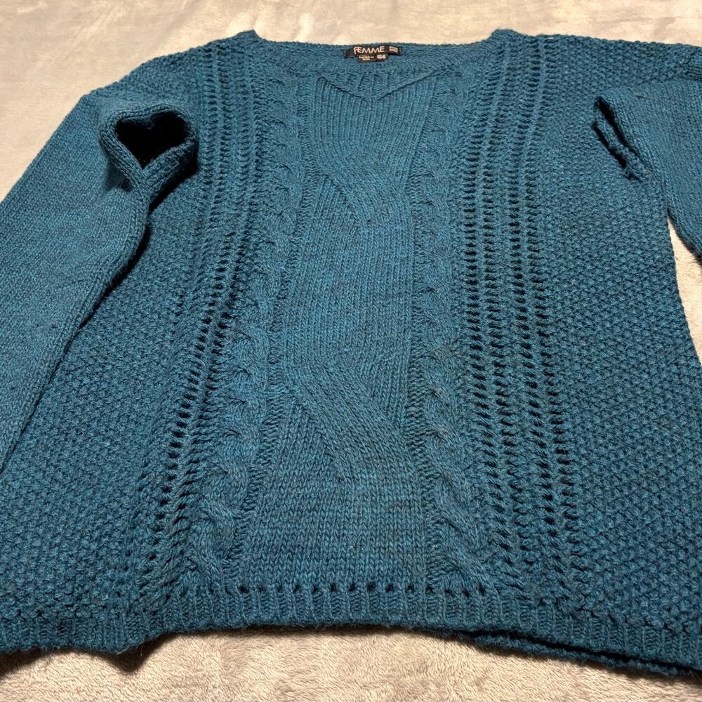 Beautiful Blue Sweater - Picture 3 of 4